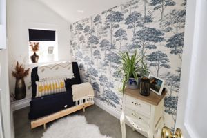 HIGH STREET- click for photo gallery